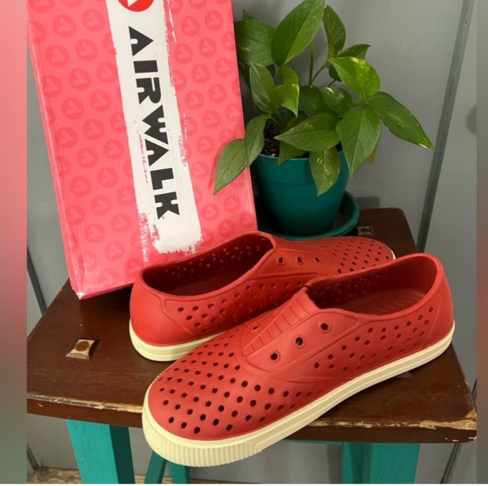 Womens Air Walk